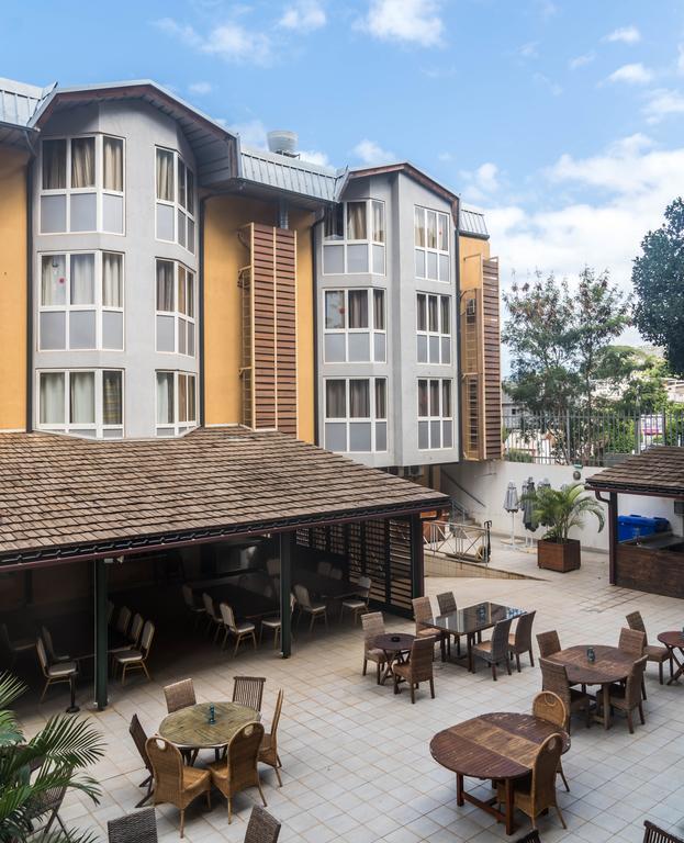 Hotel Maharajah Mamoudzou Exterior photo